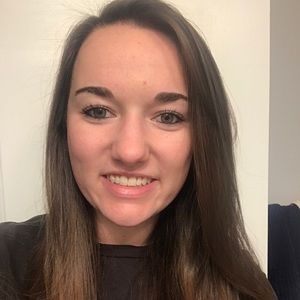 Meet your Posher, Lauren